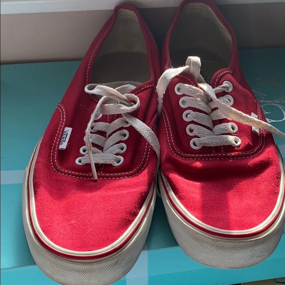 Red vans size. Men’s 8 women’s 9.5